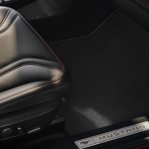 Mustang Mach-E Tapis de sol velours Premium avant noir 2020