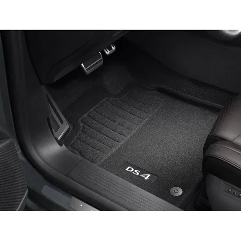JEU DE TAPIS EN FORME AVANT ET ARRIERE