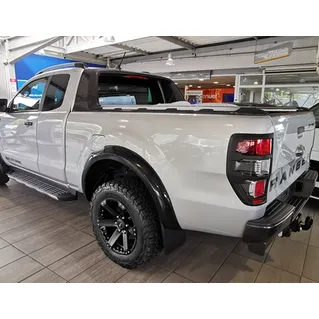 Kit elargisseurs slim pour Ranger apres 2019 - kit elargisseurs slim noir agathe kbxe Pickup Attitude*