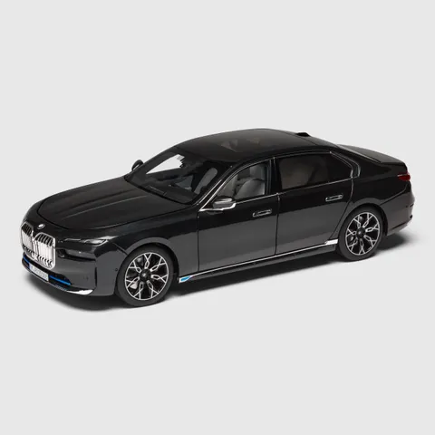 BMW MINIATURE i7 1:18
