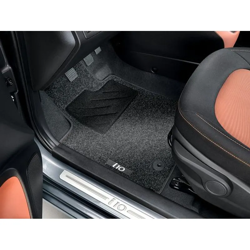 TAPIS STANDARD AV / AR POUR I10 HYUNDAI