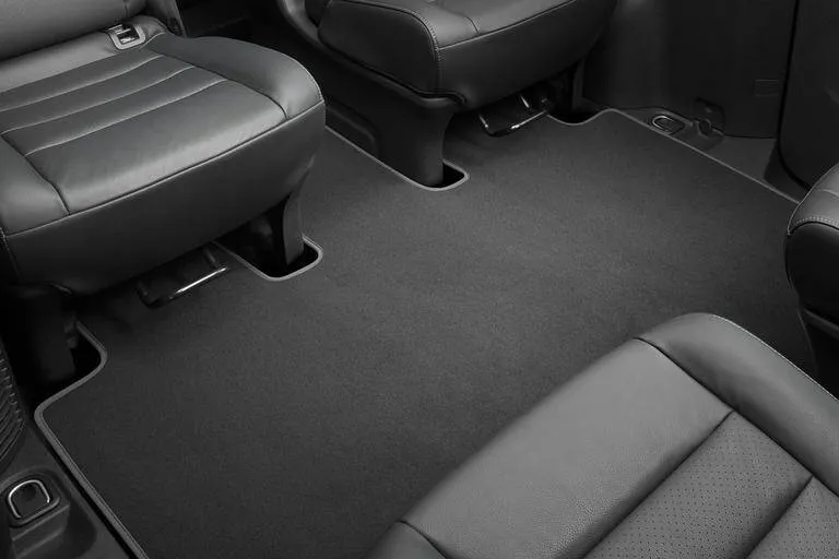 TAPIS MONOBLOC RANG 3 EN VELOURS CITROEN