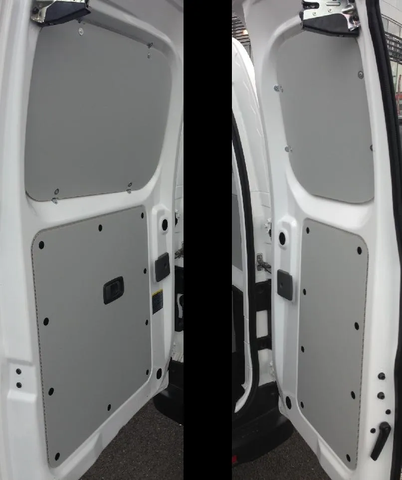 PÉRIPHÉRIE POLYPROPYLÈNE L1 AVEC 2 PORTES LATÉRALES COULISSANTES + PASSAGES DE ROUES NISSAN