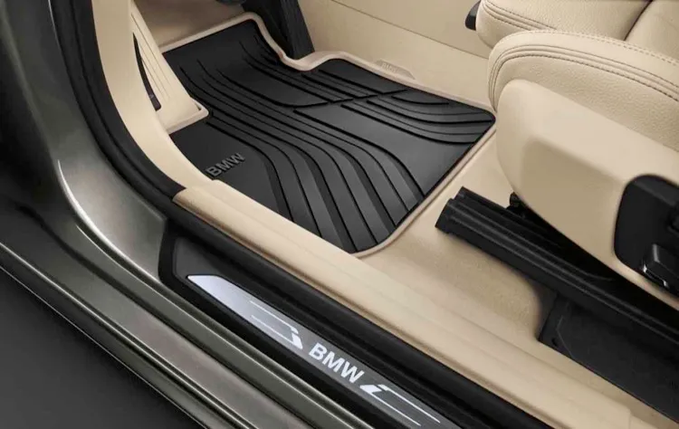 TAPIS DE SOL TOUS TEMPS ARRIÈRE MODERN BMW