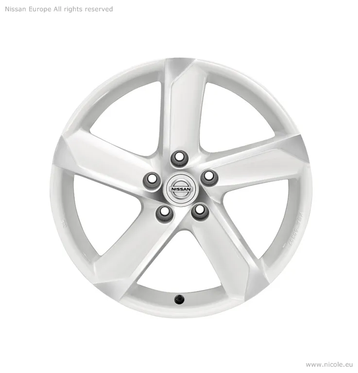 JANTE ALLIAGE 18'' HIMALAYA BLANC DIAMOND CUT AVEC CAPSULE CENTRALE INTÉGRÉE NISSAN