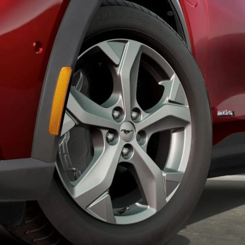 MUSTANG MACH-E JANTE EN ALLIAGE 18 MODÈLE À 5 BRANCHES EN Y CARBONIZED GREY 2020 FORD