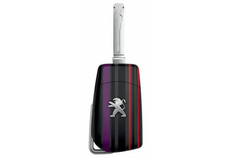 COQUE DE PLIP SANS ACCES DEMARRAGE MAINS LIBRES PEUGEOT