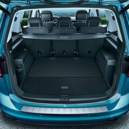 PROTECTION DE SEUIL DE CHARGEMENT EFFET INOX POUR TOURAN VW