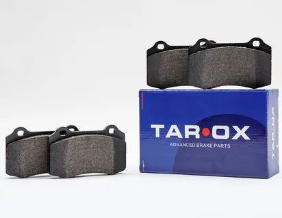 KIT DE PLAQUETTES DE FREIN AVANT FORD PERFORMANCE STRADA 122 (VOIES RAPIDES) TAROX®*