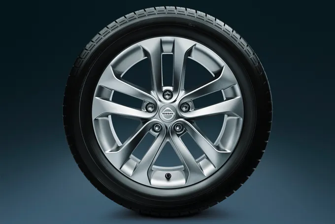 JANTE ALLIAGE D'ORIGINE 17" (COMPATIBLE AVEC CAPTEURS DE MESURE DE PRESSION DE PNEUS) NISSAN