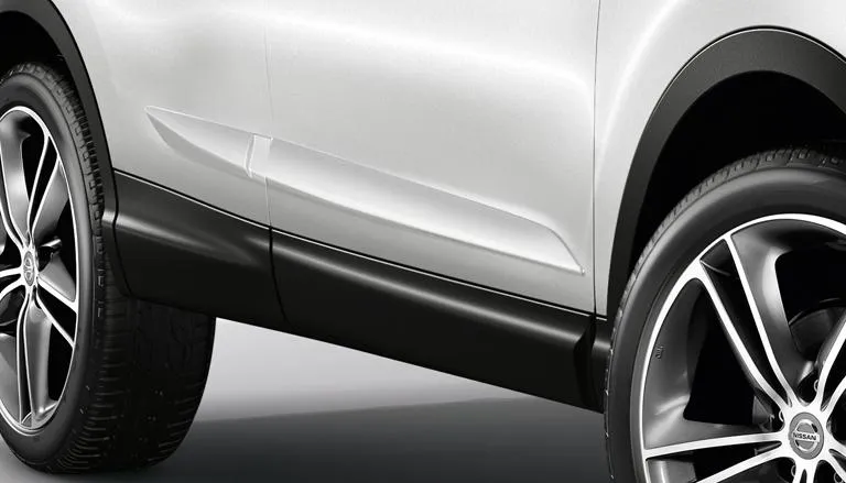 BAGUETTES DE PROTECTION LATÉRALES NON PEINTES NISSAN