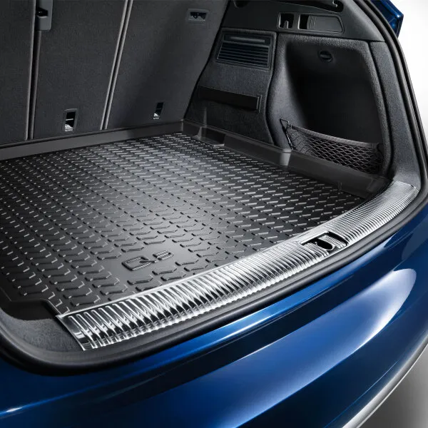 COQUE DE COFFRE AUDI