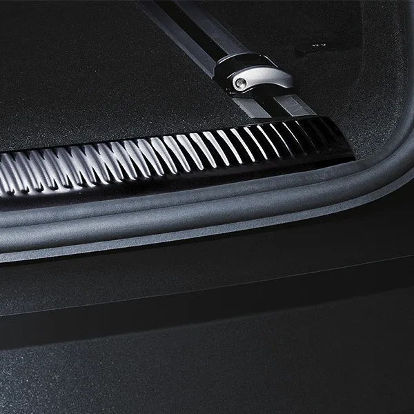 FILM DE PROTECTION POUR SEUIL DE CHARGEMENT AUDI