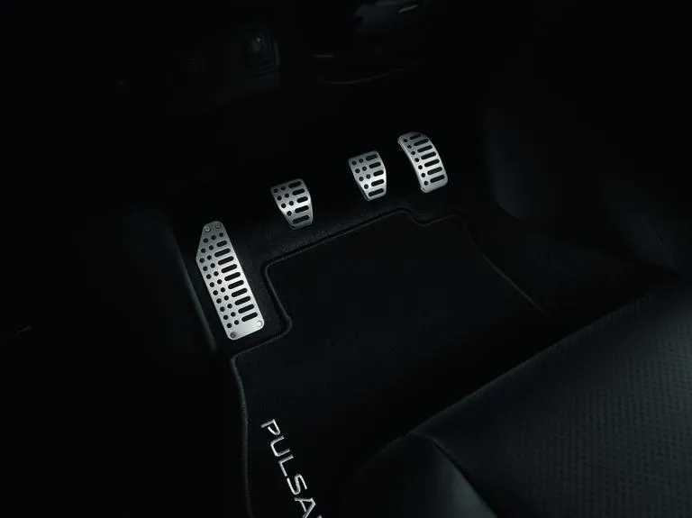 KIT PÉDALIER-SPORT (BOITE MANUELLE) NISSAN
