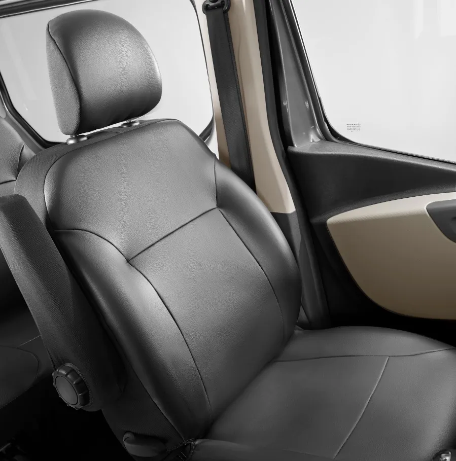 HOUSSES DE SIÈGE SUPERAQUILA (SIÈGE CONDUCTEUR + BANQUETTE 1/1 COMBI) NISSAN