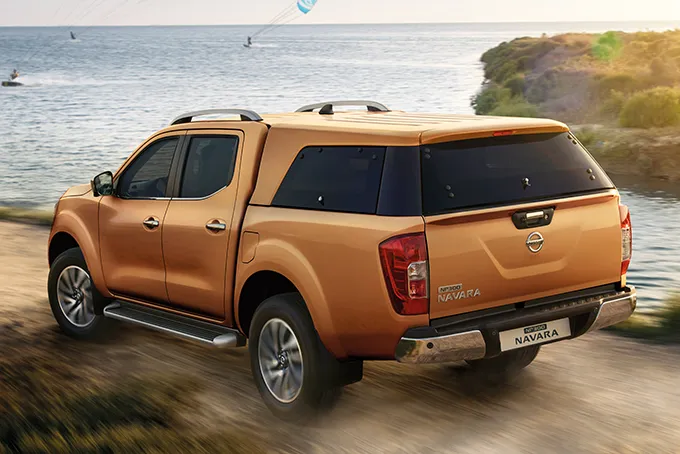 HARDTOP STYLE PREMIUM DC JAUNE SAVANE EAU NISSAN