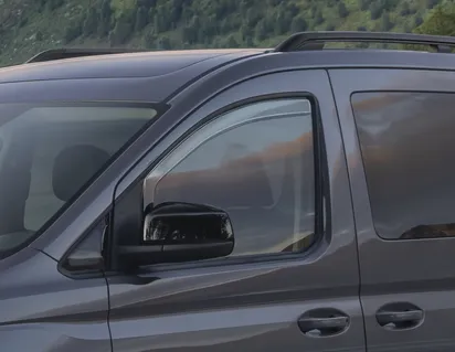 DÉFLECTEURS D’AIR  POUR VITRES LATÉRALES AVANT, TRANSPARENTS CLIMAIR®* FORD