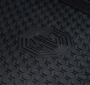 TAPIS DE SOL EN PLASTIQUE MG
