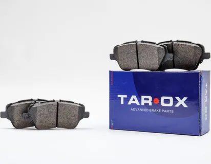 KIT DE PLAQUETTES DE FREIN AVANT FORD PERFORMANCE STRADA 122 (VOIES RAPIDES) TAROX®*