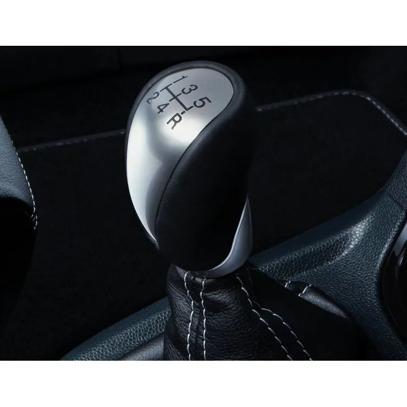 FIESTA POMMEAU DE LEVIER DE VITESSES CUIR NOIR ET INSERT CHROMÉ SATINÉ 2012-2017 FORD