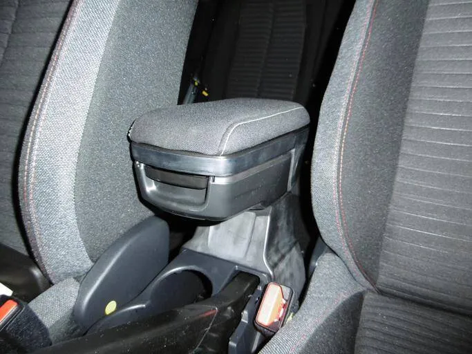 ACCOUDOIR CENTRAL AVANT AVEC VIDE-POCHES PEUGEOT