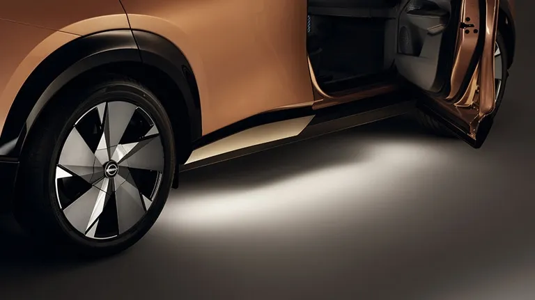 LUMIÈRE D'ACCUEIL NISSAN
