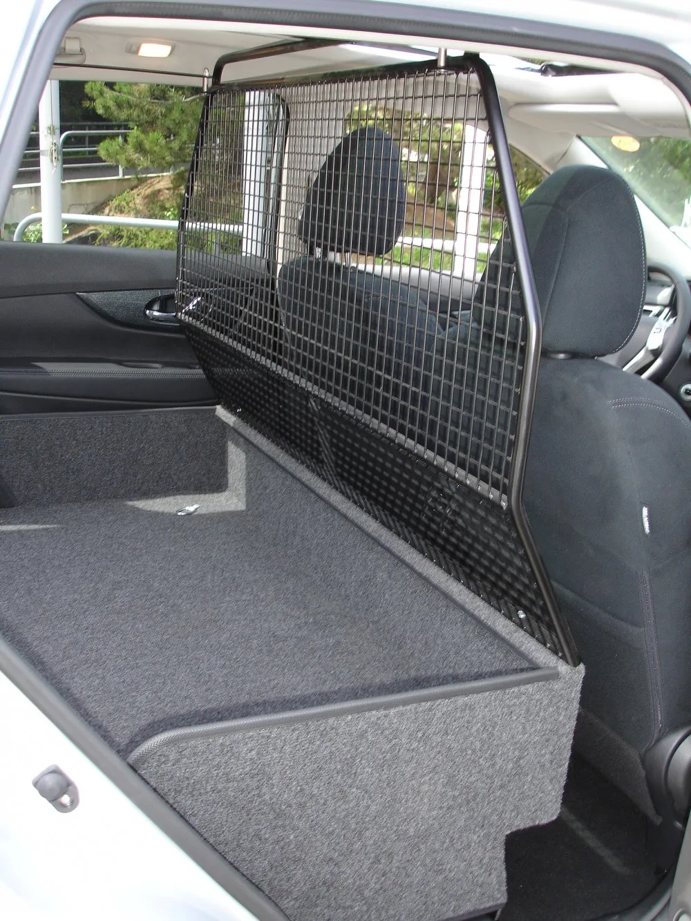 KIT SANS COUVRE-BAGAGES + GRILLE ARRÊT DE CHARGE 5P NISSAN