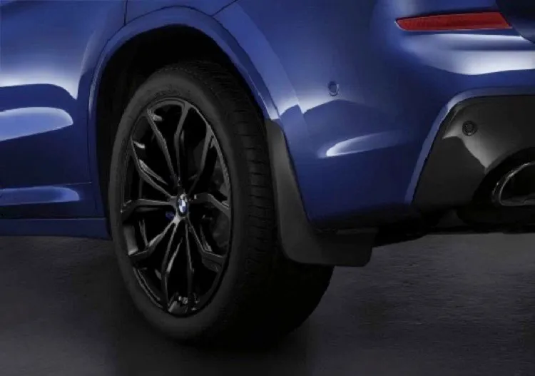 JEU DE BAVETTES AVANT ET ARRIÈRE BMW
