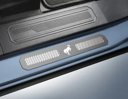 SEUILS DE PORTES AVANT ET ARRIÈRE, AVEC LOGO BRONCO PONY FORD