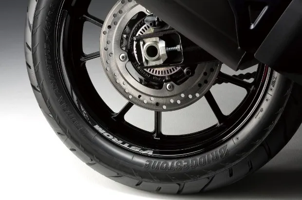 LISERET DE JANTE 17'' - V-STROM GRIS SUZUKI MOTO