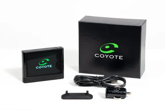Coyote Mini Support De Fixation Ventilation Offert - Accessoires