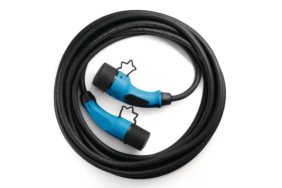 Câble de recharge Type 2 côté véhicule / Type 2 côté borne / 11 KW /  Triphasé